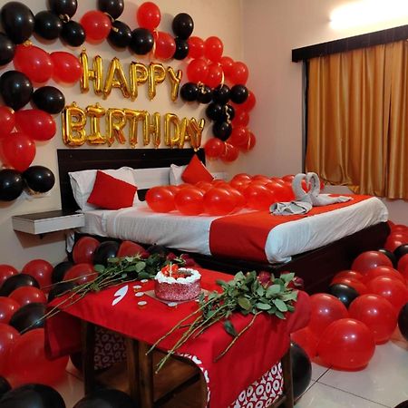 Goroomgo Blue Bell Bhubaneswar - Well Decorated Room -Wifi And Parking Facilities Available 외부 사진