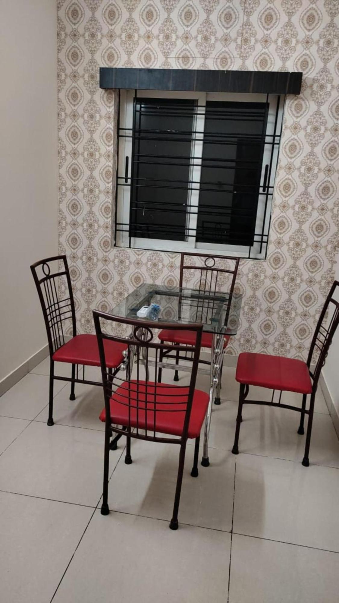Goroomgo Blue Bell Bhubaneswar - Well Decorated Room -Wifi And Parking Facilities Available 외부 사진